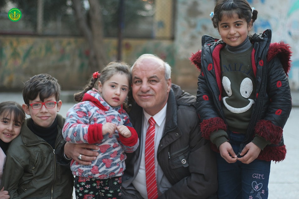 حتى بتعبنا بالبذل مستمتعين